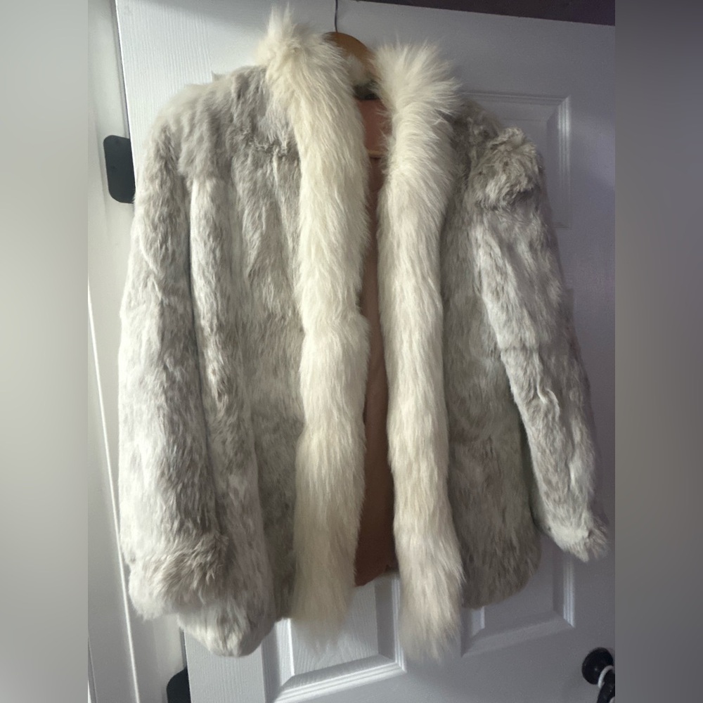 Elegant Women's Rabbit hair Jacket in Cream